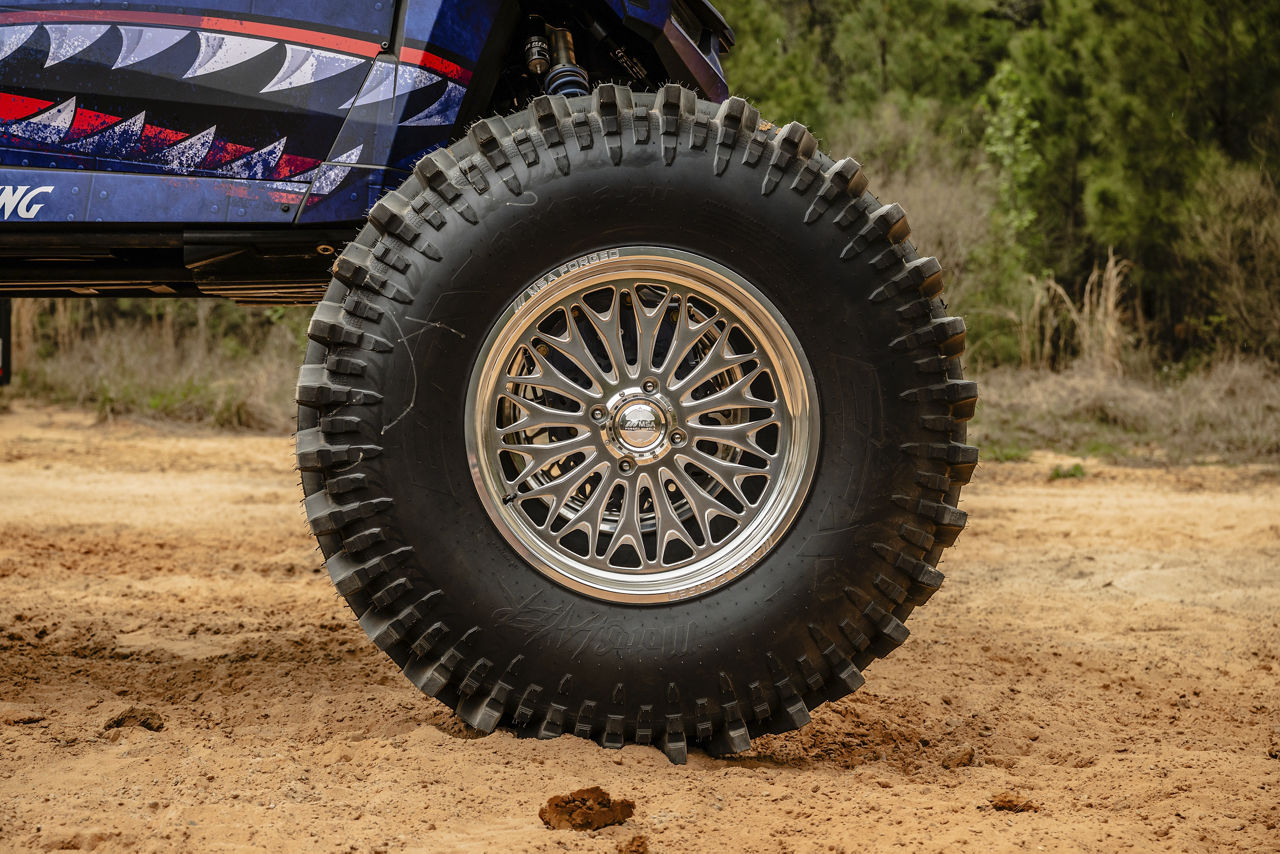 2023 Polaris RZR - KMC UTV SHOCKWAVE FORGED - Polished | MSA Wheels